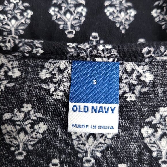 NWT Old Navy Womens Printed Smocked  Long Sleeve V Neck Blouse Size S - Picture 9 of 11